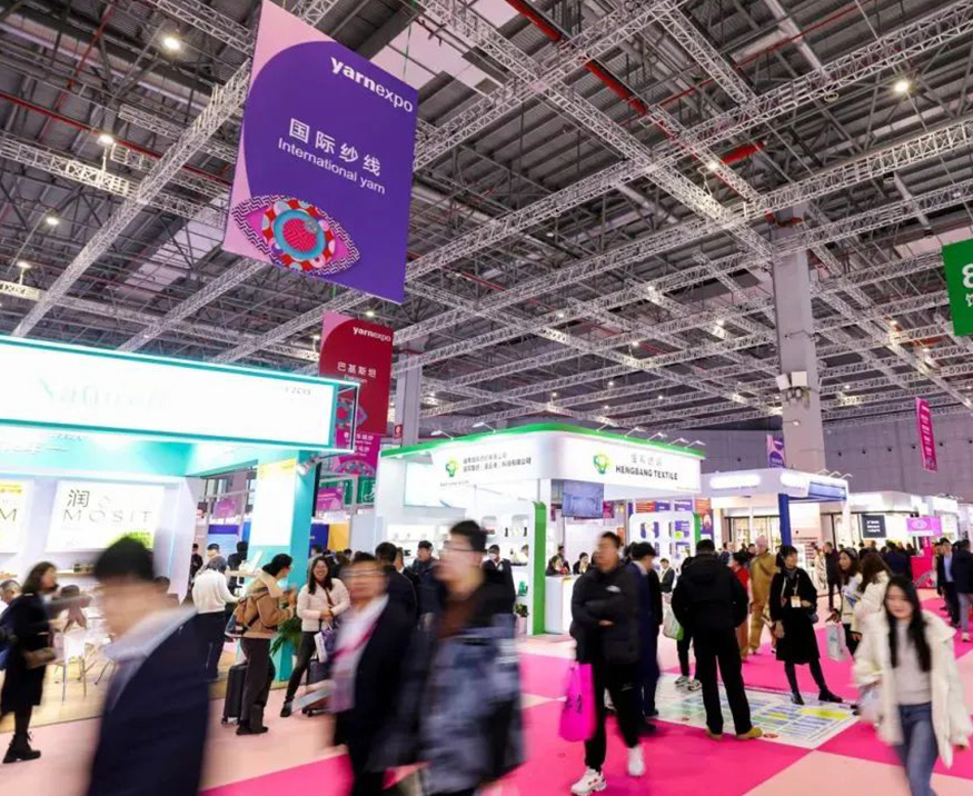 Le printemps ouvre un nouveau voyage, tissant des rêves pour l'avenir. Shengbang vous invite à assister à l'exposition de fils printemps/été 2025yarnexpo !